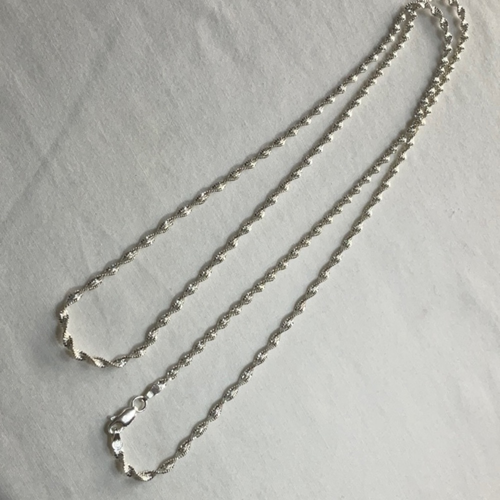 Vintage Italian Sterling Silver Twisted Herringbone Chain Necklace 30”